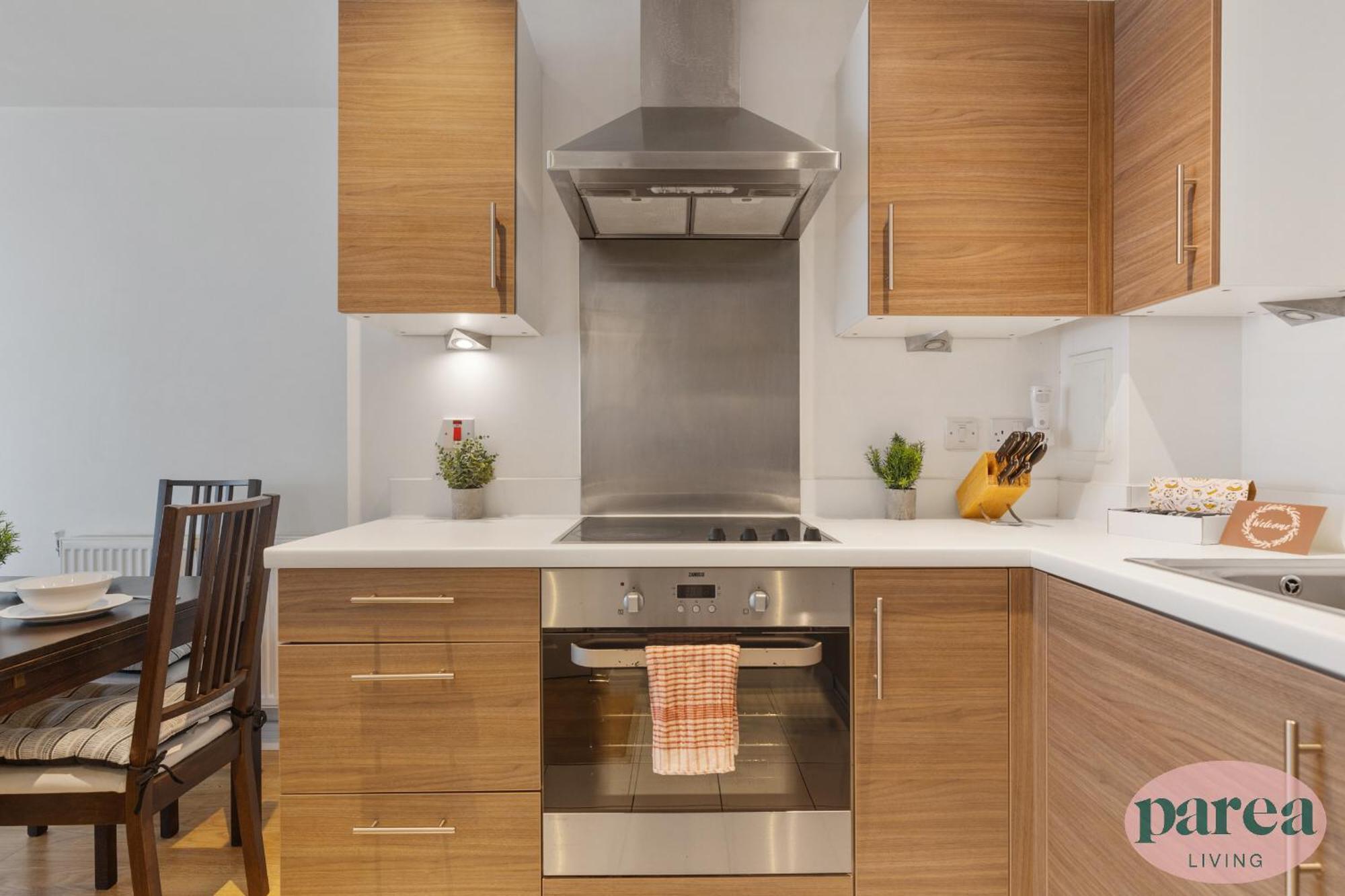 Appartement Parea Living - Colorful North With Balcony Views