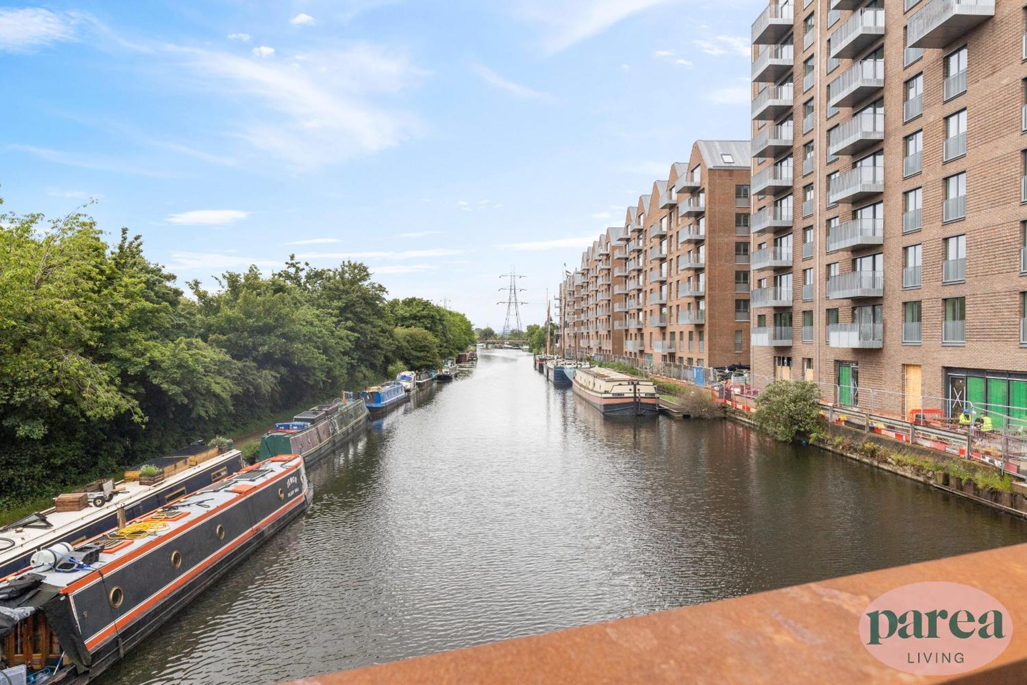 Parea Living - Colorful North With Balcony Views Appartement *